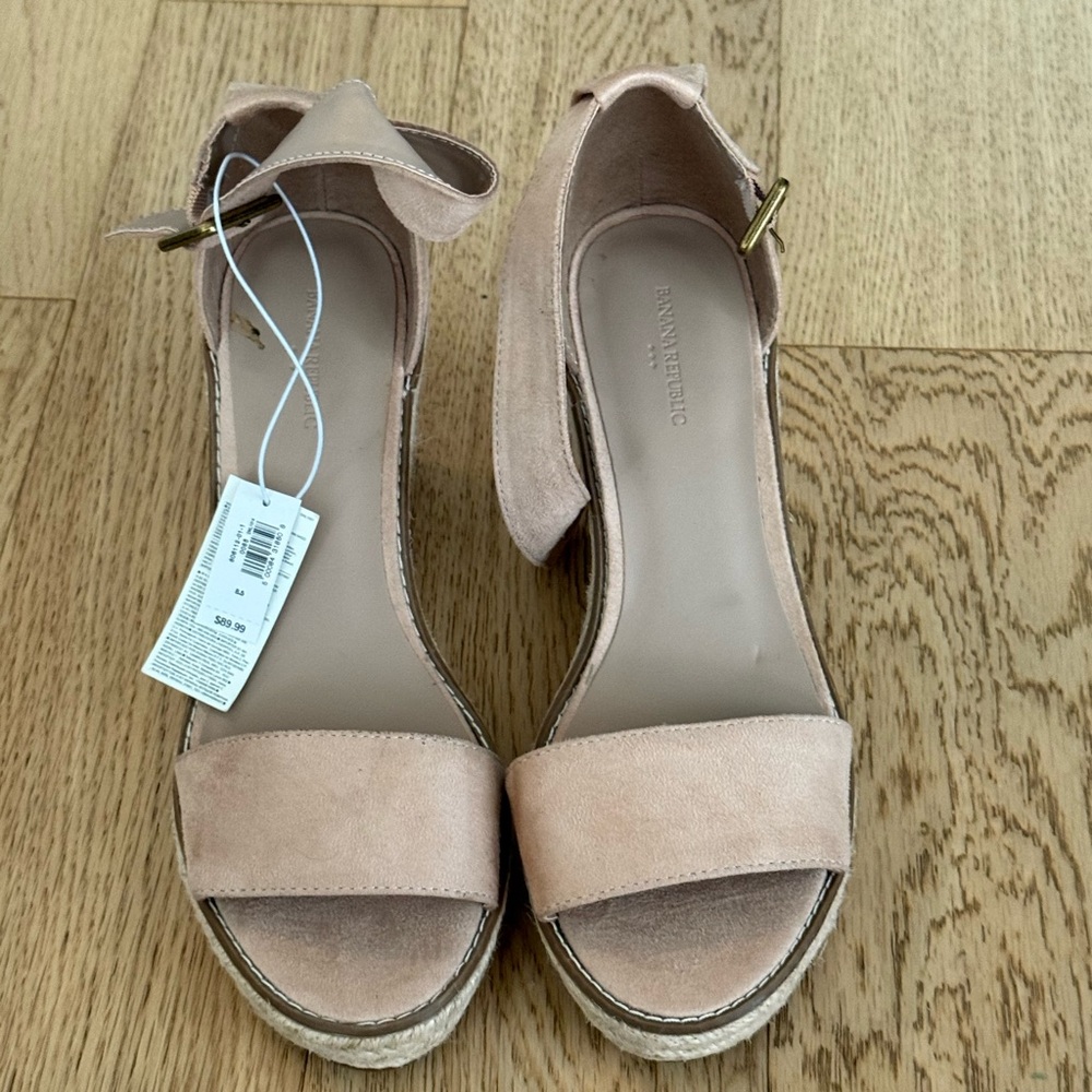 Banana Republic Factory Pink Sandals